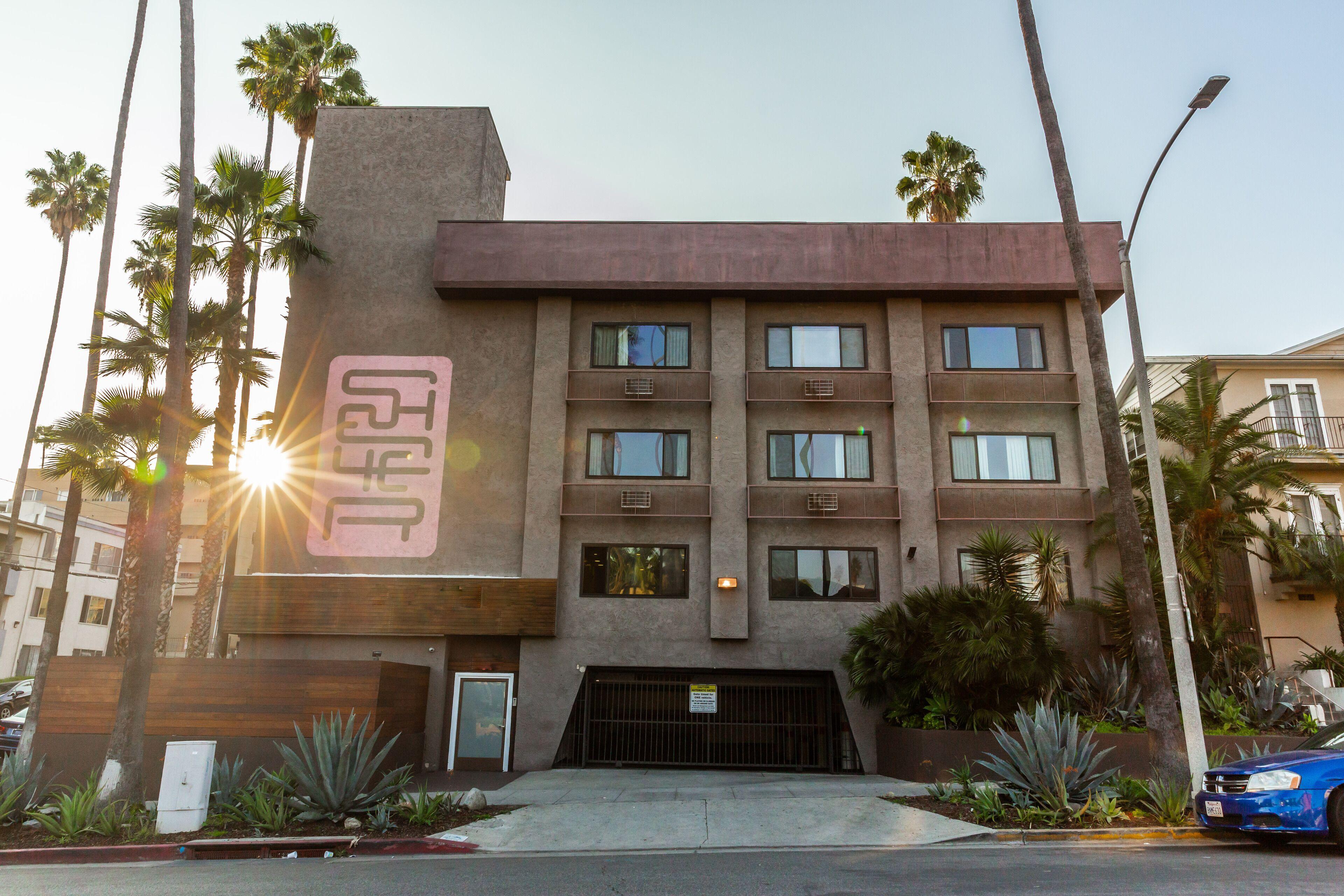 Shelter Hotel Los Angeles — Photos 1